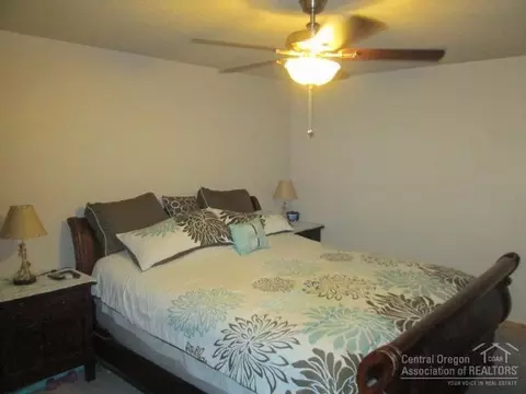 16139 Pine Drop Ln, La Pine, OR 97739 photo 22