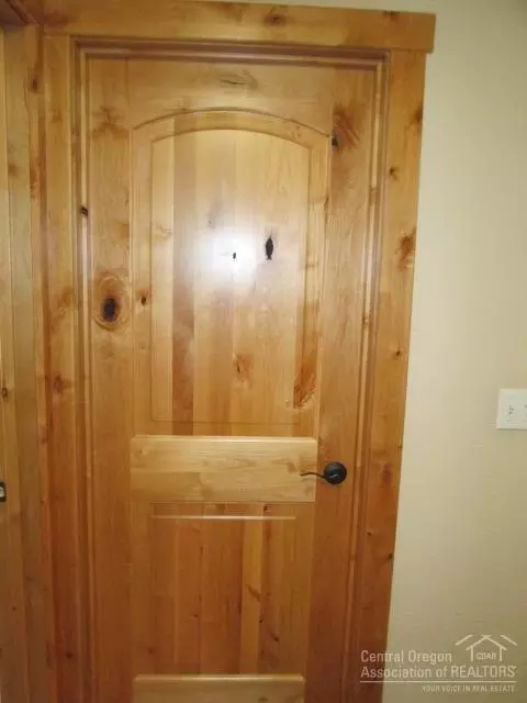 16139 Pine Drop Ln, La Pine, OR 97739 photo 23