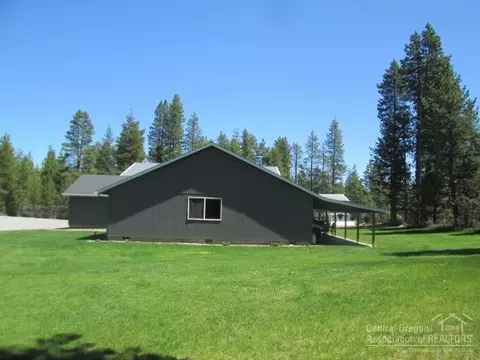 16139 Pine Drop Ln, La Pine, OR 97739 photo 4
