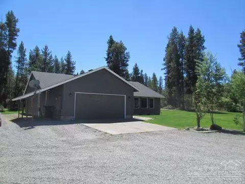 16139 Pine Drop Ln, La Pine, OR 97739 photo 3