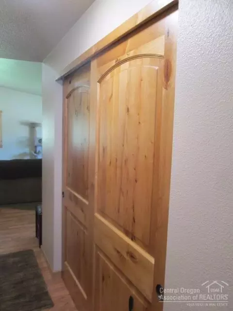 16139 Pine Drop Ln, La Pine, OR 97739 photo 24