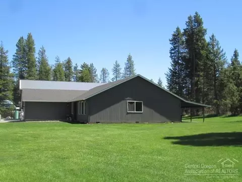 16139 Pine Drop Ln, La Pine, OR 97739 photo 2