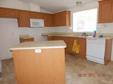 52271 Elderberry Ln, La Pine, OR 97739 photo 7