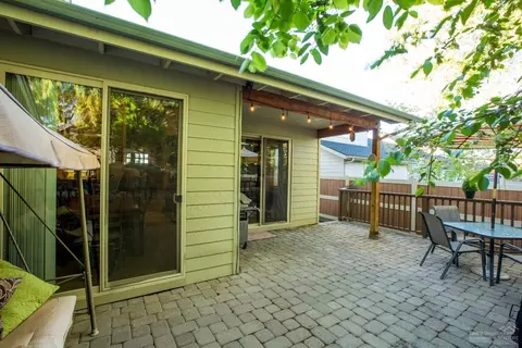 2933 NE Flagstone Ave, Bend, OR 97701 photo 21