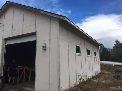 65150 94th St, Bend, OR 97703 photo 1