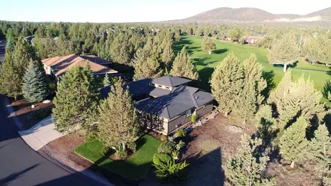 715 Nutcracker Dr, Redmond, OR 97756 photo 3