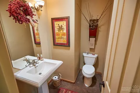 715 Nutcracker Dr, Redmond, OR 97756 photo 24