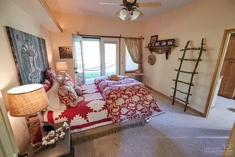 715 Nutcracker Dr, Redmond, OR 97756 photo 15