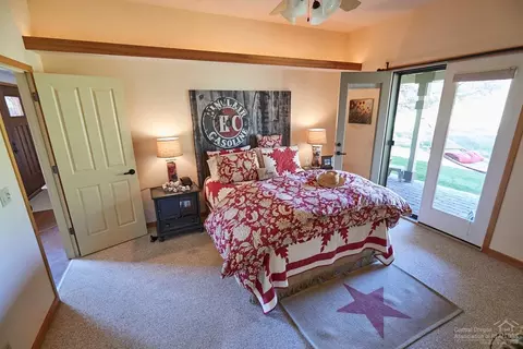 715 Nutcracker Dr, Redmond, OR 97756 photo 16