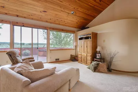 17614 Plainview Rd, Bend, OR 97703 photo 13