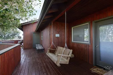 17614 Plainview Rd, Bend, OR 97703 photo 8