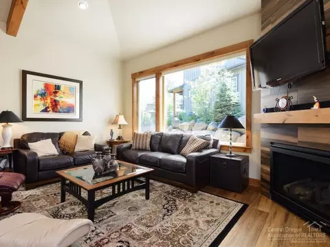 60445 Snap Shot Loop, Bend, OR 97702 photo 9