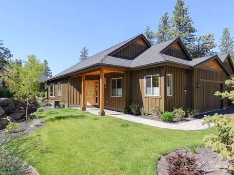 60445 Snap Shot Loop, Bend, OR 97702 photo 1