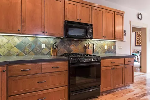 61457 Linton Loop, Bend, OR 97702 photo 6