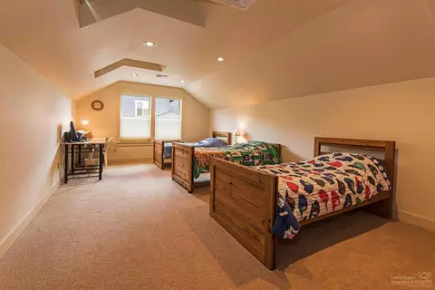 61457 Linton Loop, Bend, OR 97702 photo 18