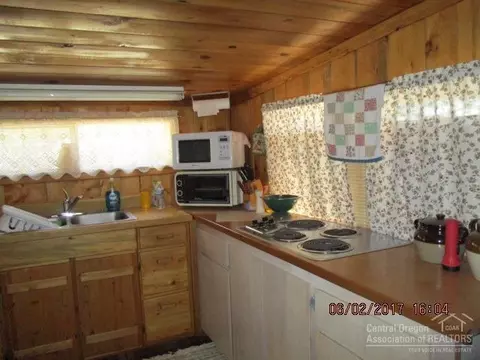 1764 Cheryl Dr, La Pine, OR 97739 photo 2