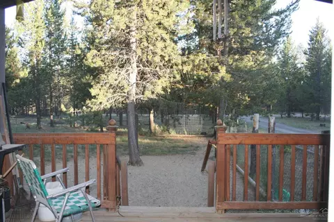15920 Wright Ave, La Pine, OR 97739 photo 3