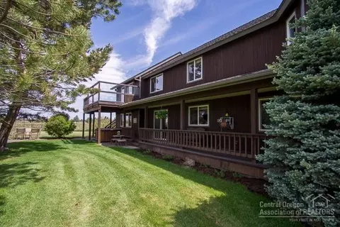 22522 Rickard Rd, Bend, OR 97702 photo 3