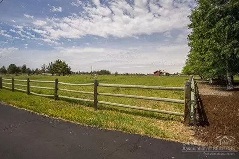 22522 Rickard Rd, Bend, OR 97702 photo 23