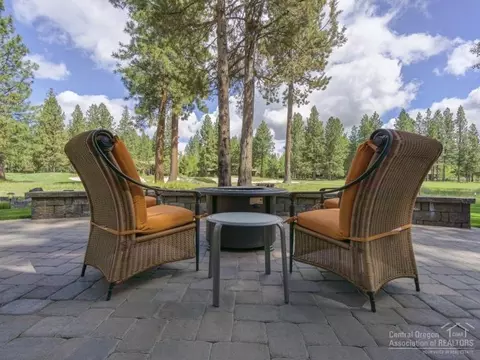 61460 Tam Mcarthur Loop, Bend, OR 97702 photo 23