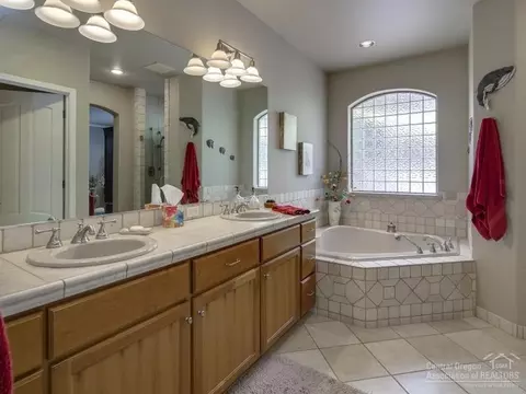 3361 NW Braid Dr, Bend, OR 97701 photo 16