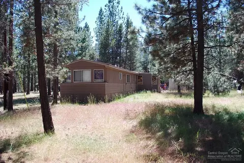 51872 Pine Loop Dr, La Pine, OR 97739 photo 17