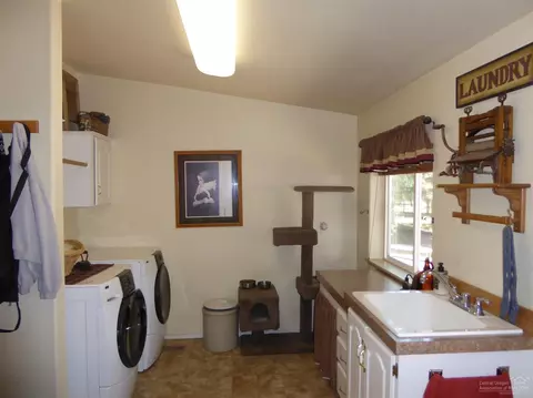 15210 Ponderosa Loop, La Pine, OR 97739 photo 20