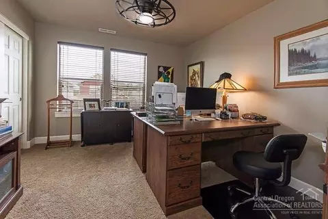 21383 NE Nolan Ct, Bend, OR 97701 photo 15