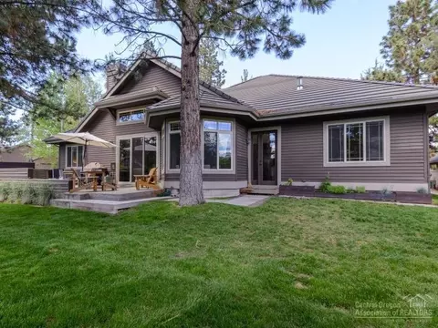 19560 Blue Lake Loop, Bend, OR 97702 photo 4