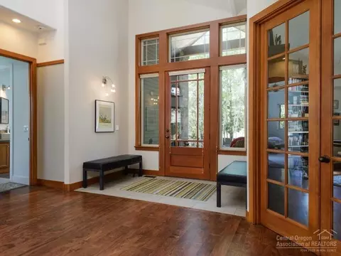 19560 Blue Lake Loop, Bend, OR 97702 photo 5