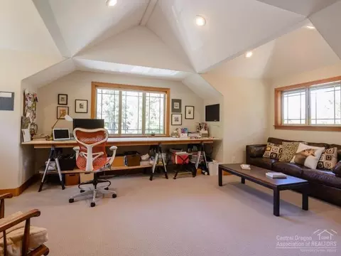 19560 Blue Lake Loop, Bend, OR 97702 photo 19