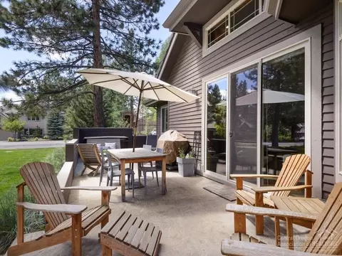 19560 Blue Lake Loop, Bend, OR 97702 photo 24