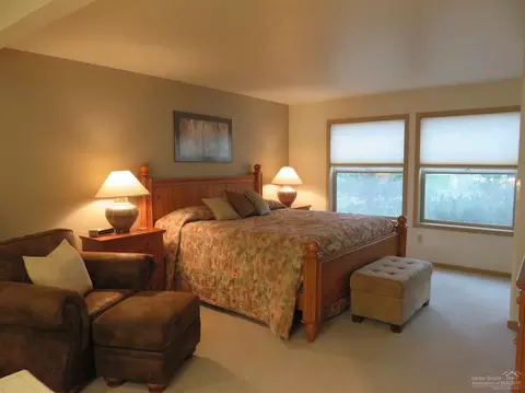57321 Beaver Ridge Loop, Sunriver, OR 97707 photo 9