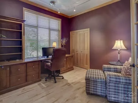 204 NW Phils Loop, Bend, OR 97701 photo 21