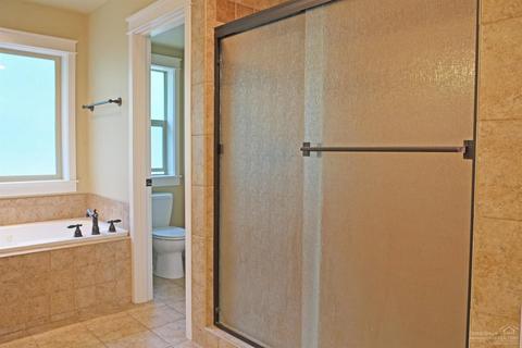20470 SE Jacklight Ln, Bend, OR 97702 photo 19