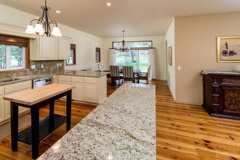 18871 Baker Rd, Bend, OR 97702 photo 11