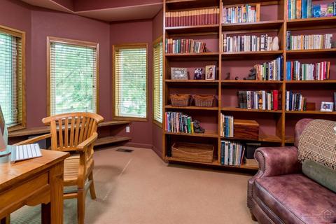 18871 Baker Rd, Bend, OR 97702 photo 15
