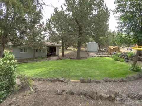 64847 Grande Loop, Bend, OR 97701 photo 20