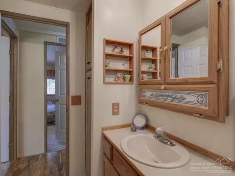 64847 Grande Loop, Bend, OR 97701 photo 17
