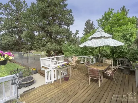 64847 Grande Loop, Bend, OR 97701 photo 23