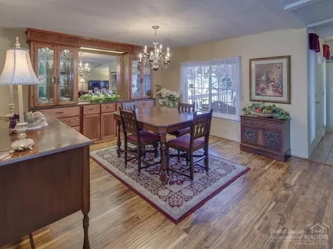 64847 Grande Loop, Bend, OR 97701 photo 8