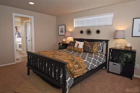 21281 Darnel Ave, Bend, OR 97702 photo 6