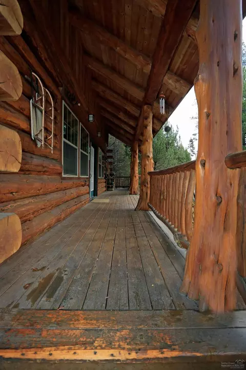53740 Hidden Glen Ct, La Pine, OR 97739 photo 5