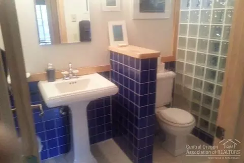 53740 Hidden Glen Ct, La Pine, OR 97739 photo 12