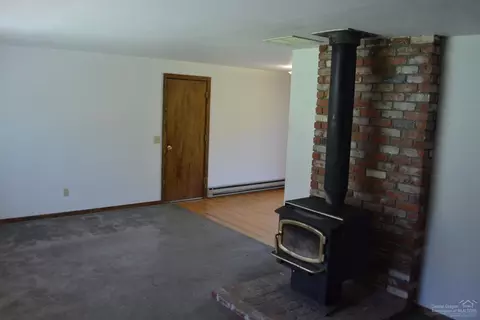 61517 Milo Ave, Bend, OR 97702 photo 3