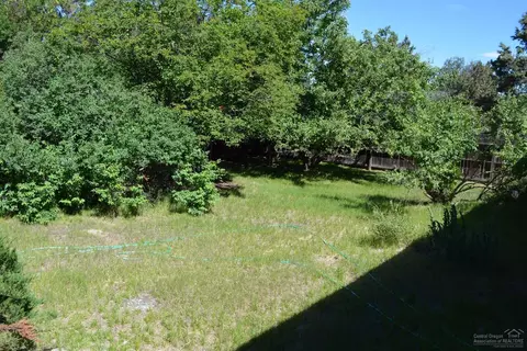 61517 Milo Ave, Bend, OR 97702 photo 9