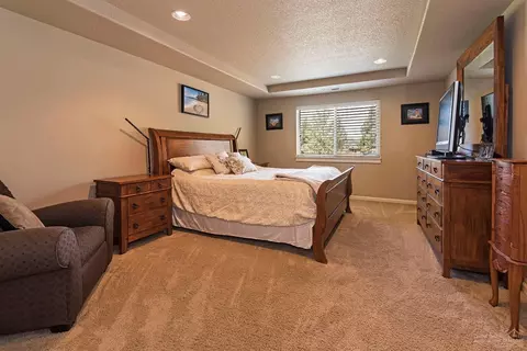 63147 Dakota Dr, Bend, OR 97701 photo 11
