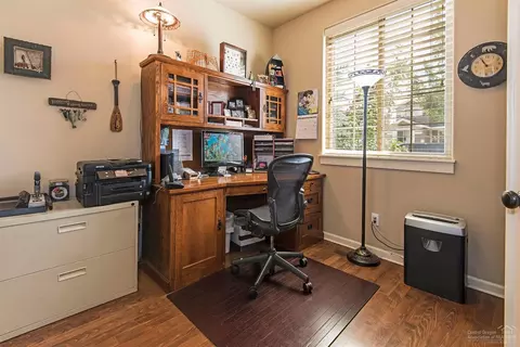 63147 Dakota Dr, Bend, OR 97701 photo 9