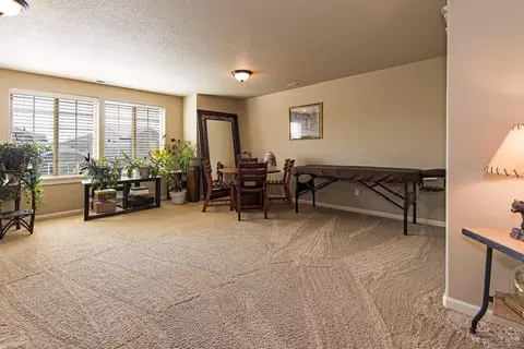 63147 Dakota Dr, Bend, OR 97701 photo 17
