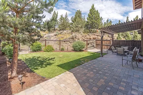 63147 Dakota Dr, Bend, OR 97701 photo 19